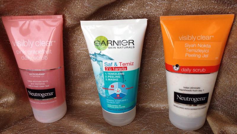 Neutrogena Siyah Nokta Temizleyici