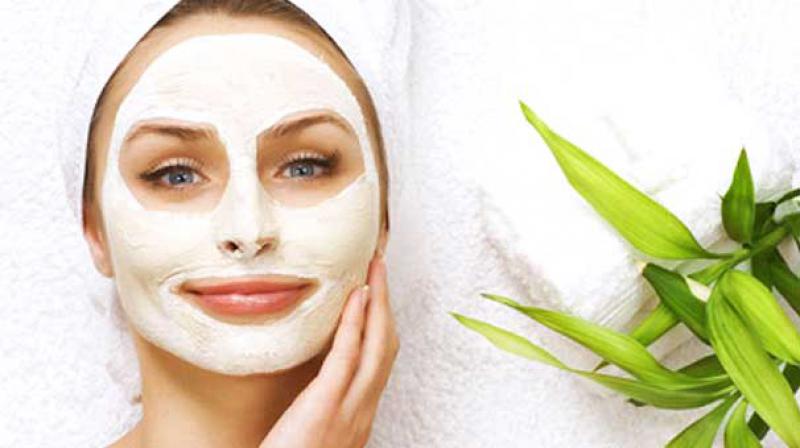 Siyah Nokta Kil Maskesi Tarifi ve Malzemeleri